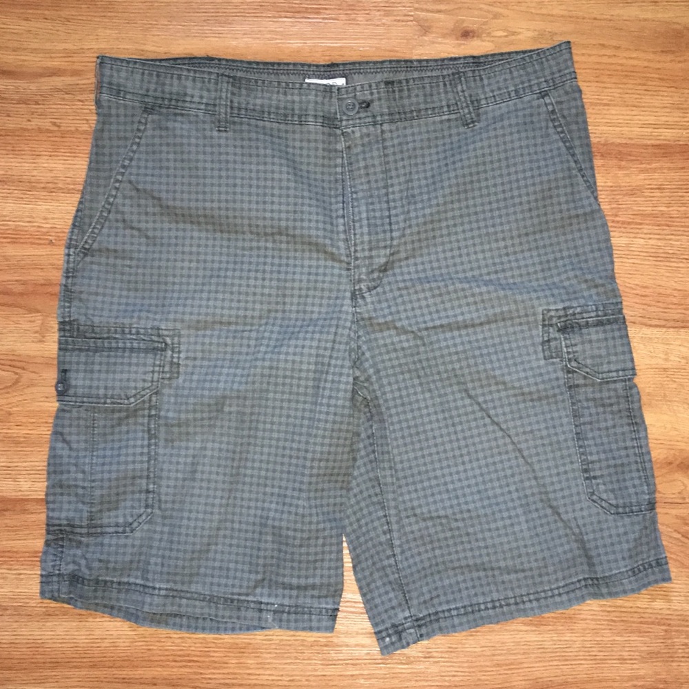 Men’s IZOD Shorts